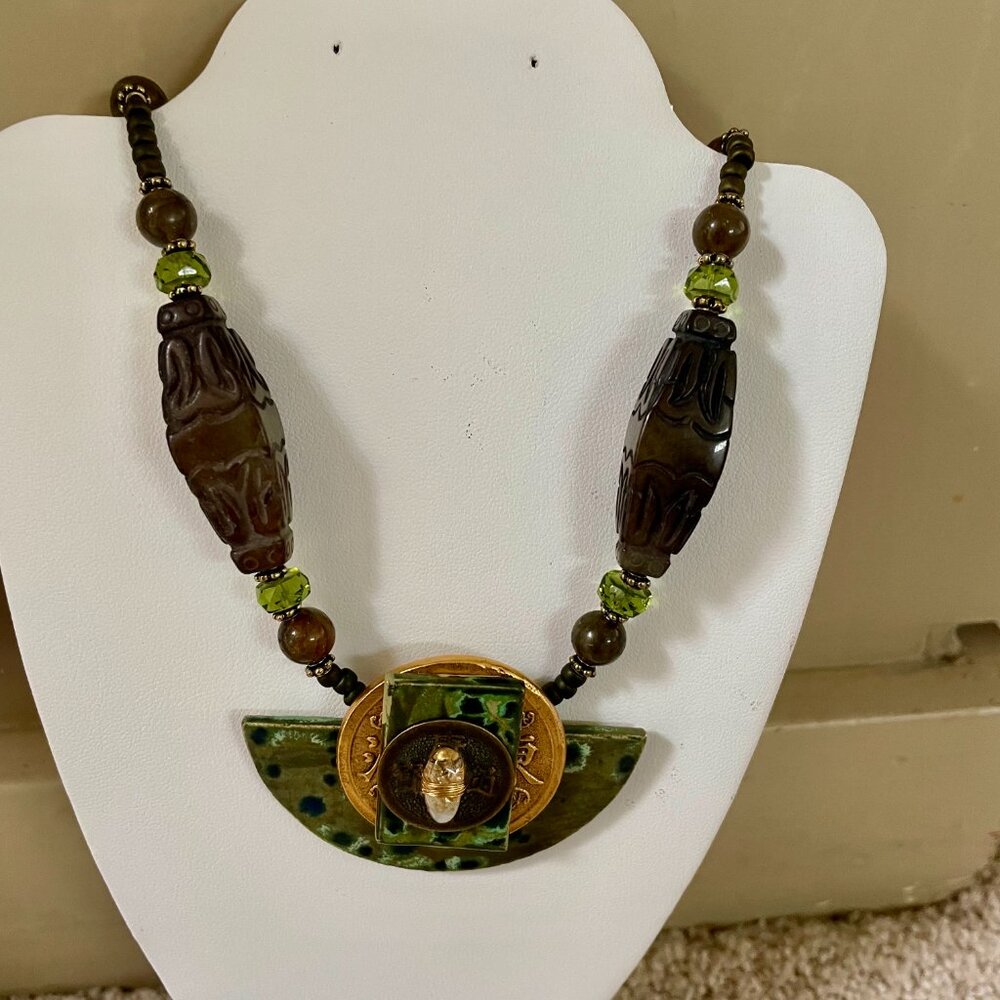 Wearable Art! Handmade Original Carol Kent Necklace and Earrings Set - Picture 6 of 15